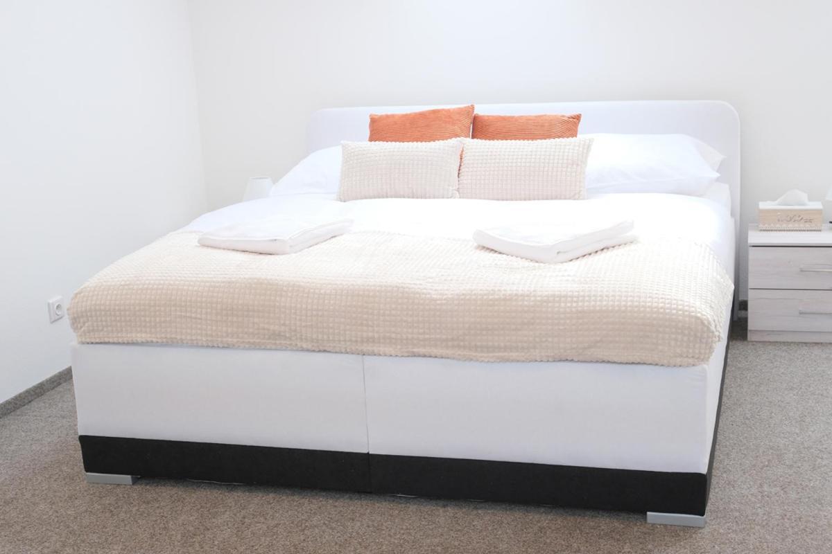 Apartmany Na Kovarne Rajov Zlatá Koruna Extérieur photo