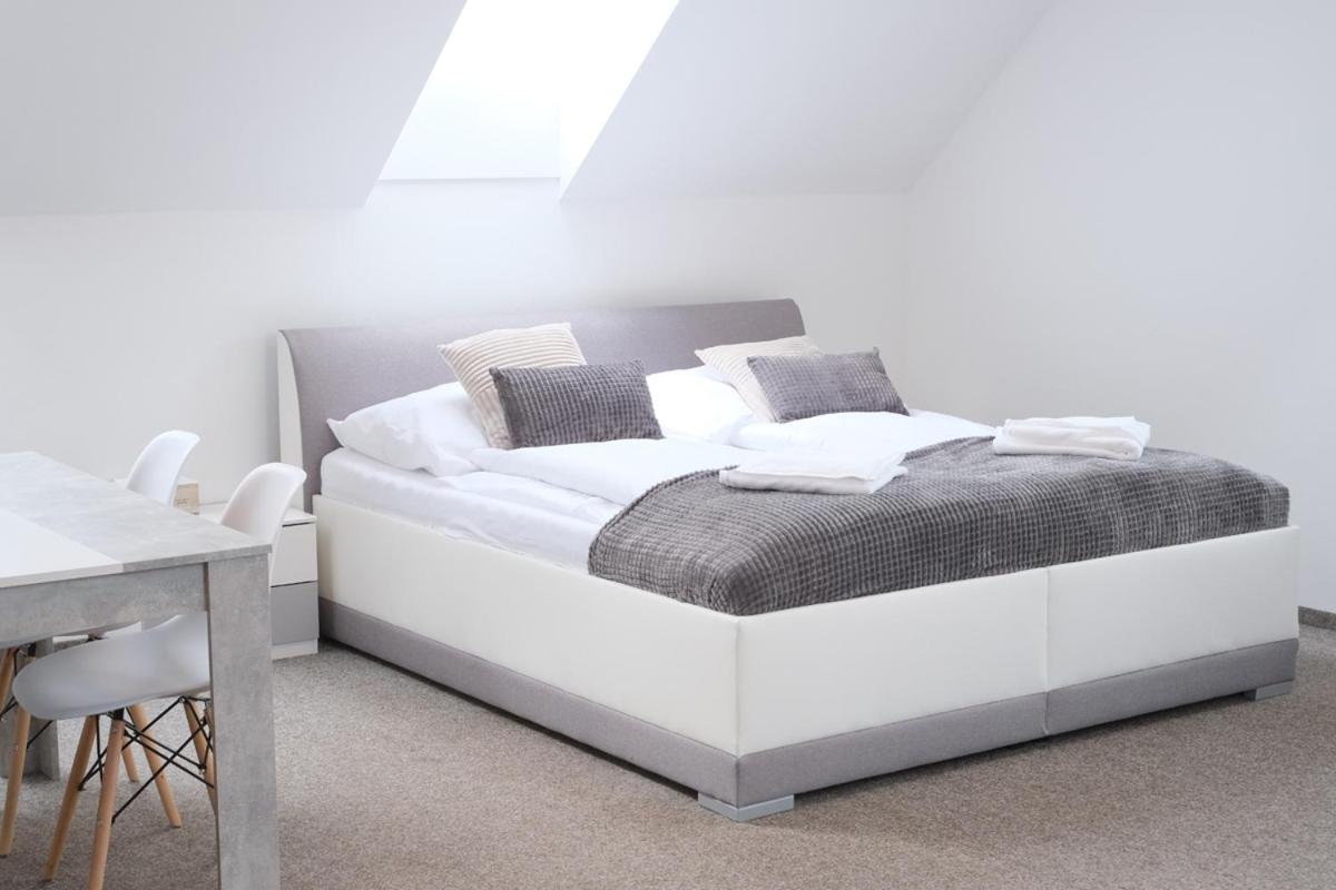 Apartmany Na Kovarne Rajov Zlatá Koruna Extérieur photo