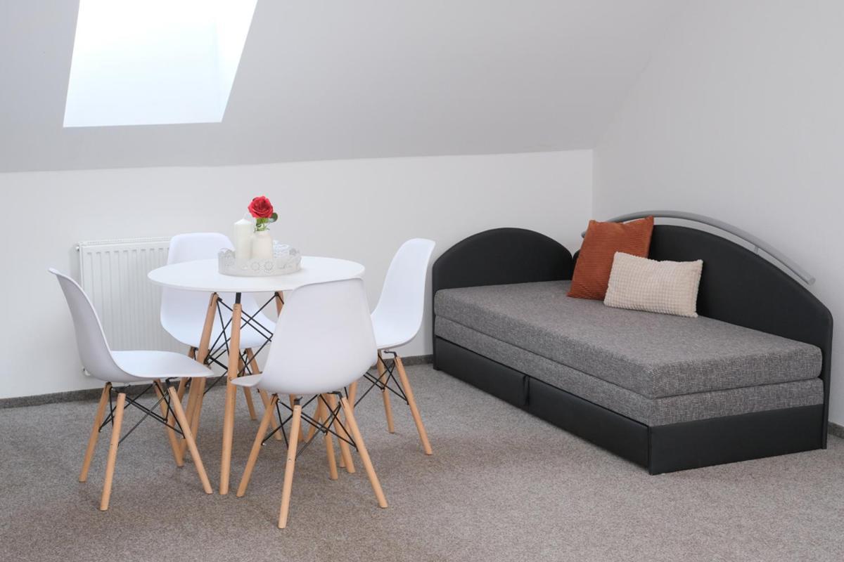 Apartmany Na Kovarne Rajov Zlatá Koruna Extérieur photo